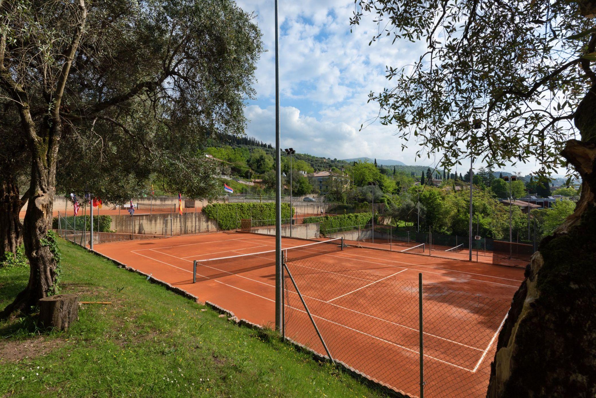 Sporthotel Olimpo ガルダ エクステリア 写真