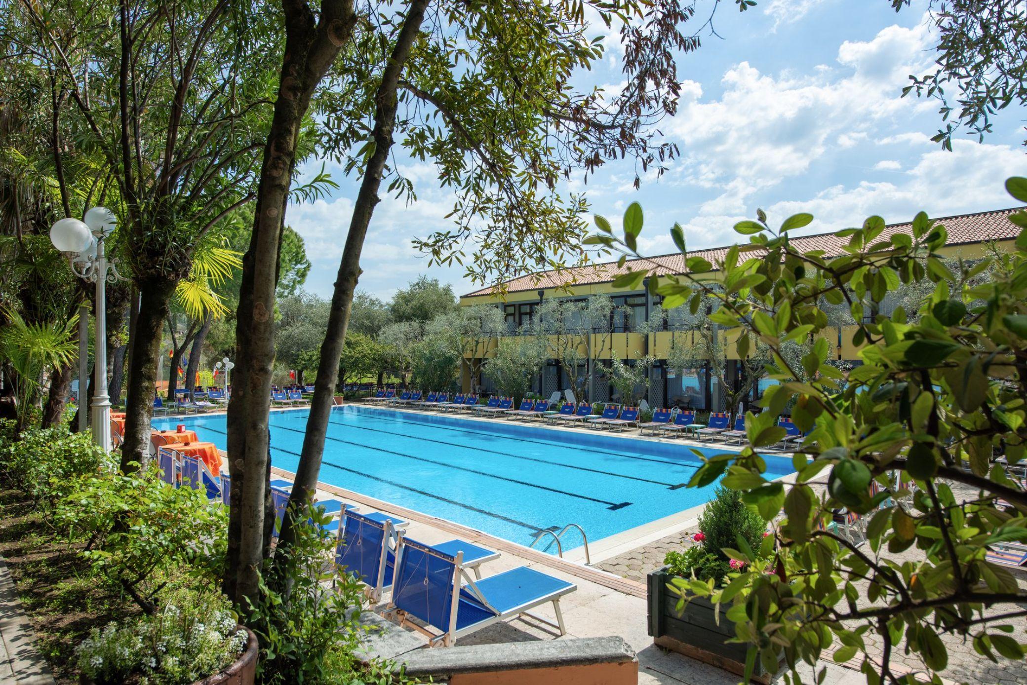 Sporthotel Olimpo ガルダ エクステリア 写真