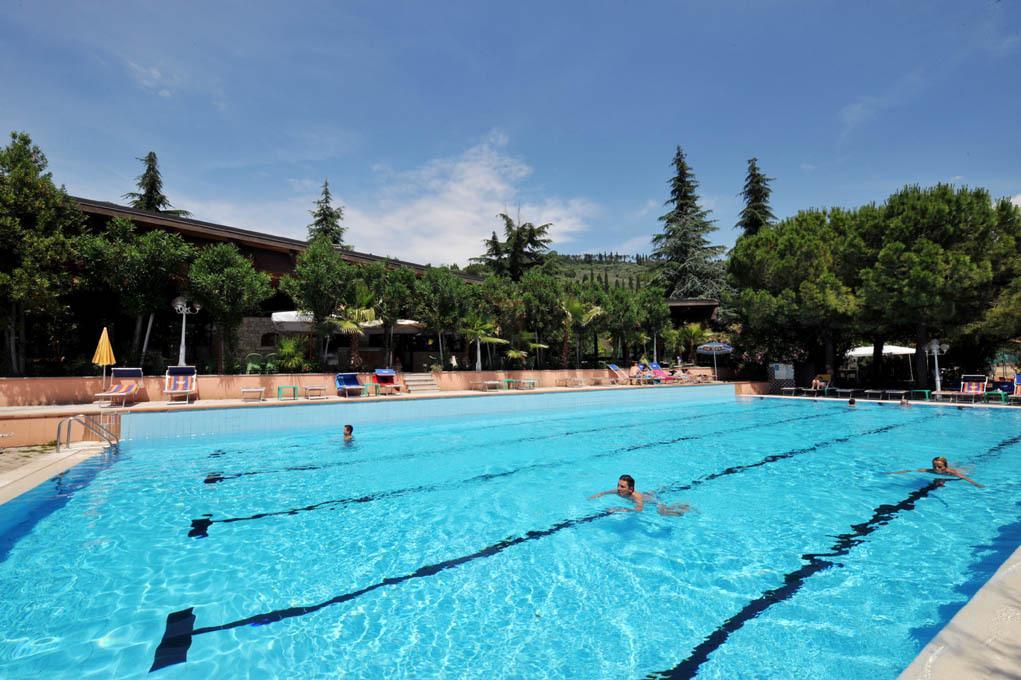 Sporthotel Olimpo ガルダ エクステリア 写真